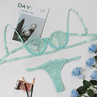 Ellolace Sexy Women's Underwear Lingerie See Through Bra Low Cup Lace Underwear Set Sexy Lingerie Set Bra And Panty Set alodia store