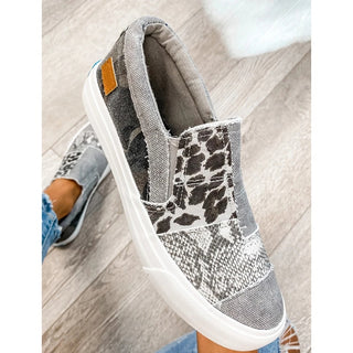 Women Canvas Shoes Fashion Snake Printed Luxury Flats Shoes