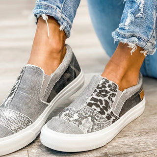 Women Canvas Shoes Fashion Snake Printed Luxury Flats Shoes