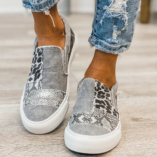 Women Canvas Shoes Fashion Snake Printed Luxury Flats Shoes