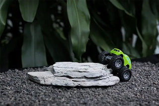 4pcs Monstere Machines Car Toys Russian Miracle Crusher Truck Vehicles Figure Blazed Toys For Children