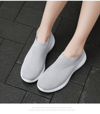 Women Vulcanized Shoes High Quality Women Sneakers Flats Shoes Women Loafers Plus Size 42