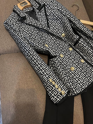 hite Geometric Pattern Jacquard Double-breasted Women Blazer