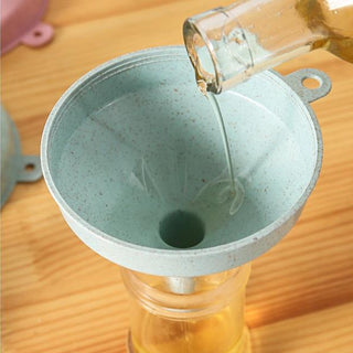 1pc Plastic Funnel Kitchen Oil and Wine Liquid Dispenser Funnel Large Caliber Can Be Hung Funnel Kitchen Tools Funnel