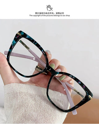 Women Cat Eye Plain Glass Spectacles Stylish Computer Glasses Anti Blue Light Luxury Optical Frame Fashion Eyewear for Ladies