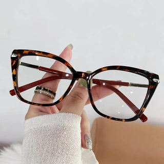 Women Cat Eye Plain Glass Spectacles Stylish Computer Glasses Anti Blue Light Luxury Optical Frame Fashion Eyewear for Ladies