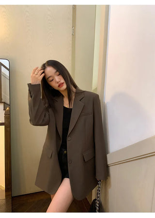 Black Long Sleeved Suit Jacket