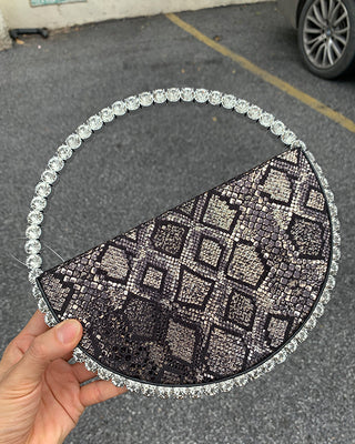 Luxury Colored Diamond Half Moon Women Purses and Handbags Evening Bag Serpentine Designer Party Clutch Bag Chic Wedding Bag